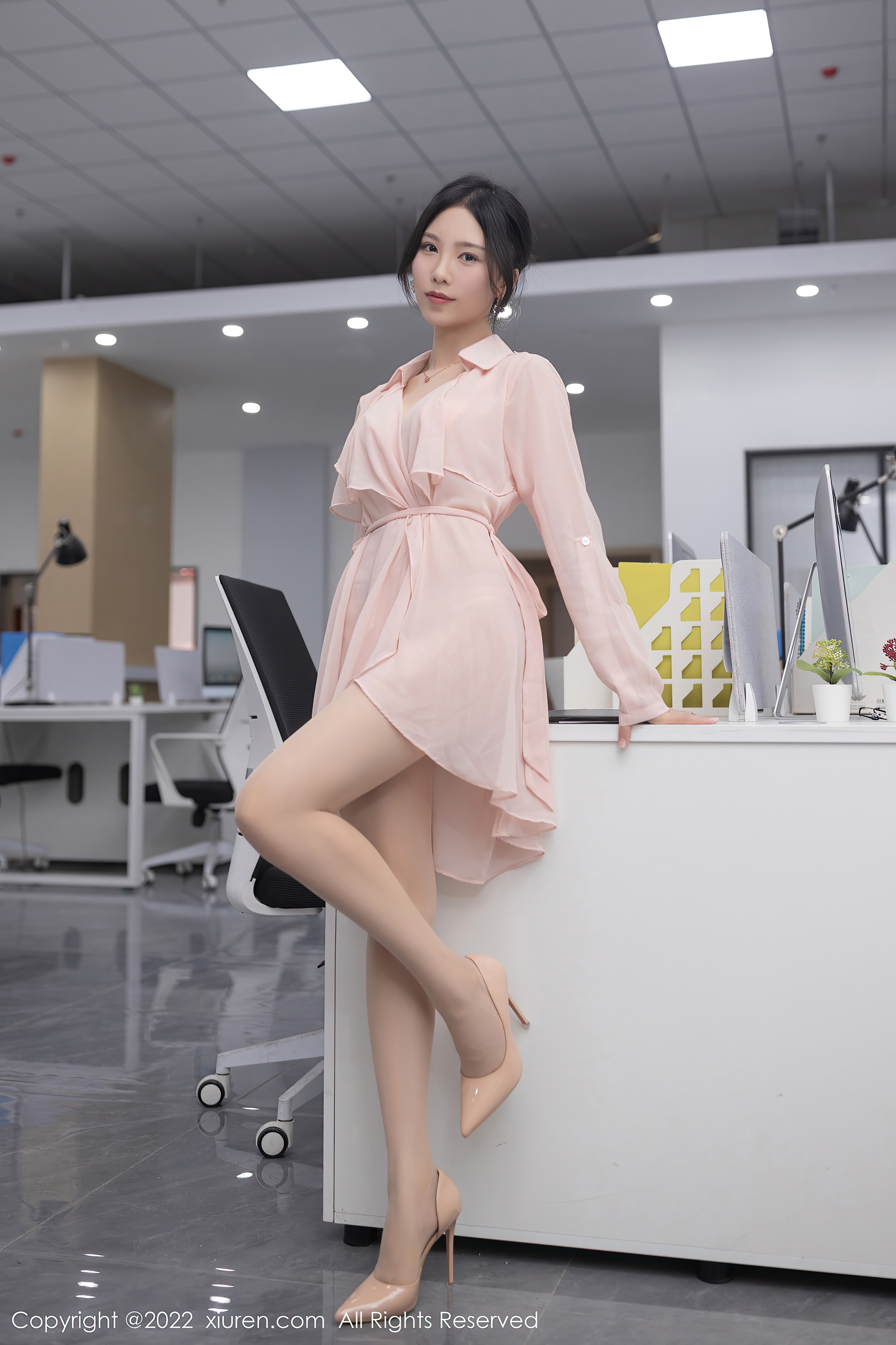 图片[1]-032.[XIUREN秀人网]2022.09.28 NO.5657 抖娘利世[78P]-XikXak